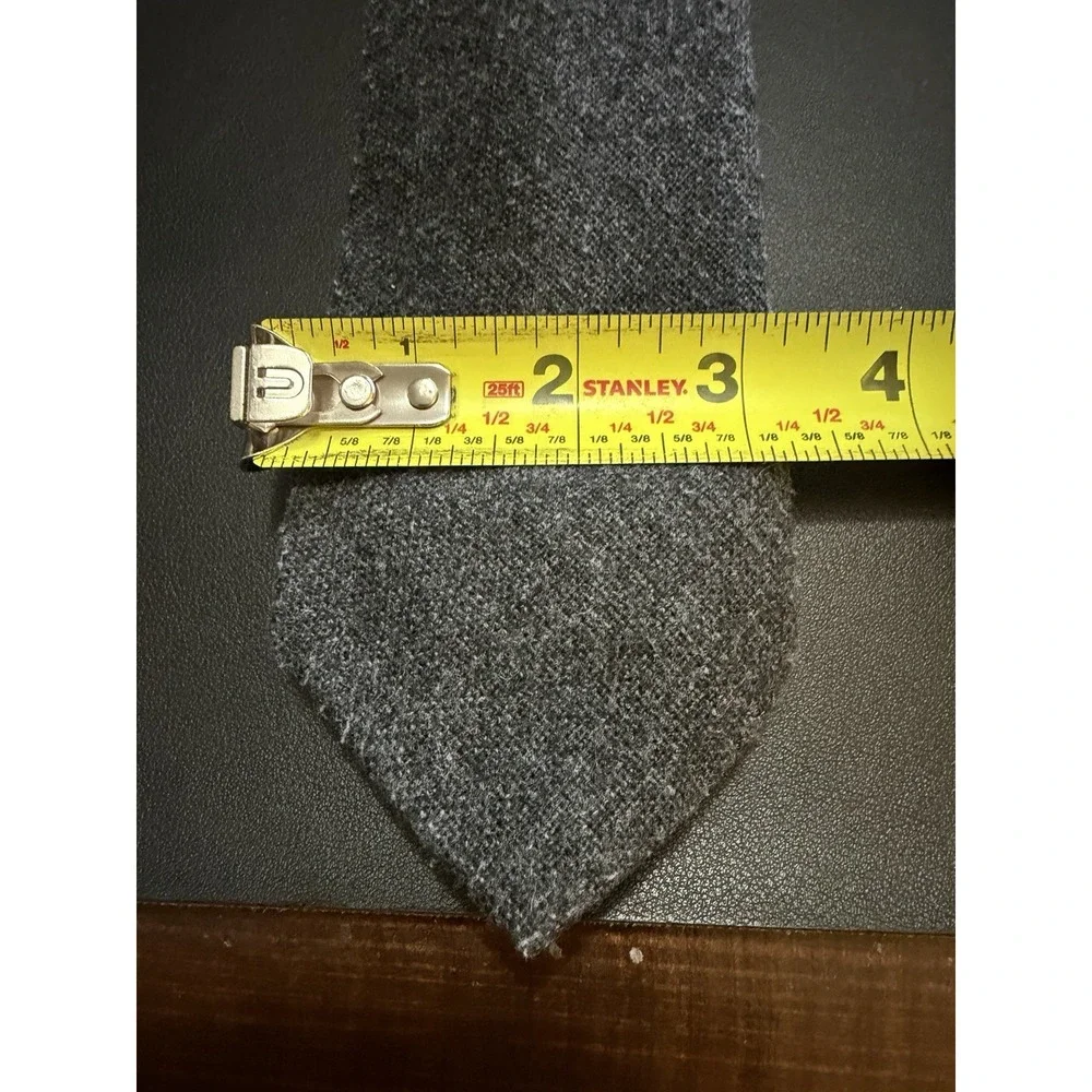 Speckled Charcoal Gray Neck Tie Wool Slim Neck Wear Classic Look John Henry!
